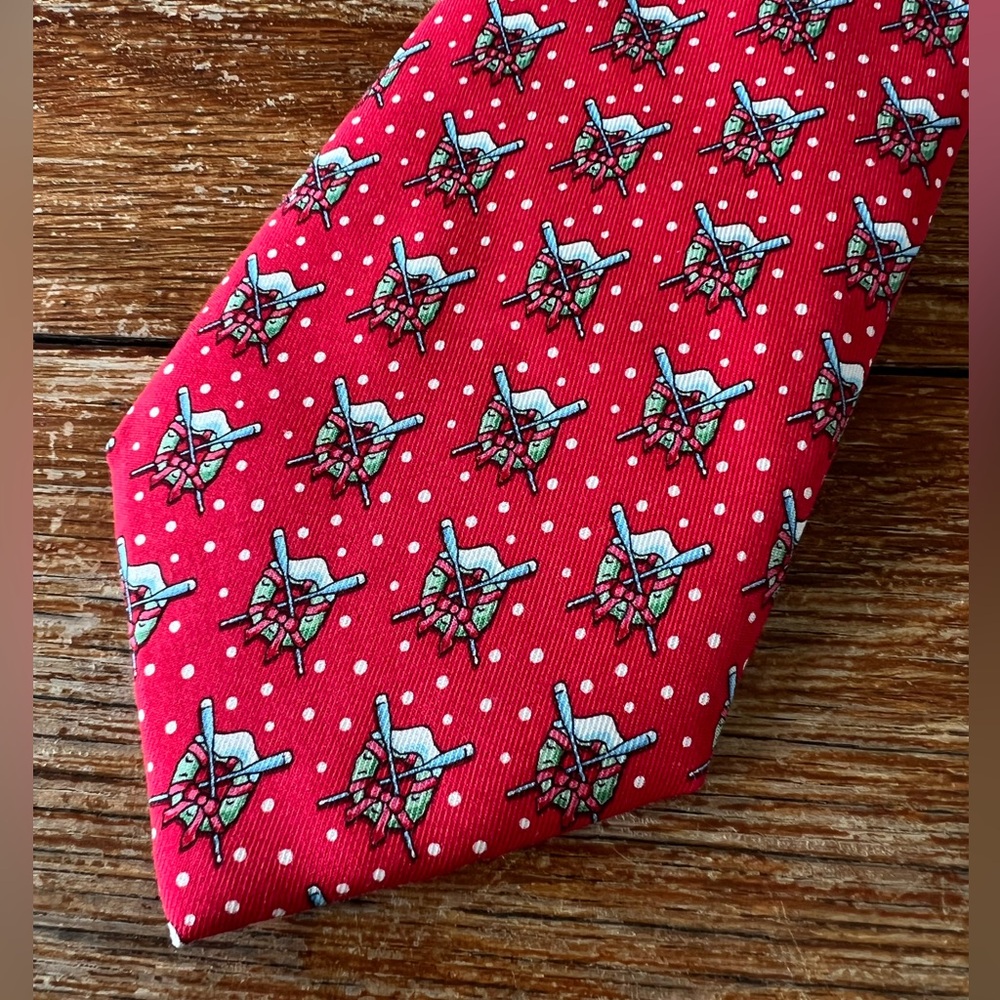 Vineyard Vines 100% Silk Red Holiday Wreath Oars Snow Men’s Neck Tie L60” W3.5”